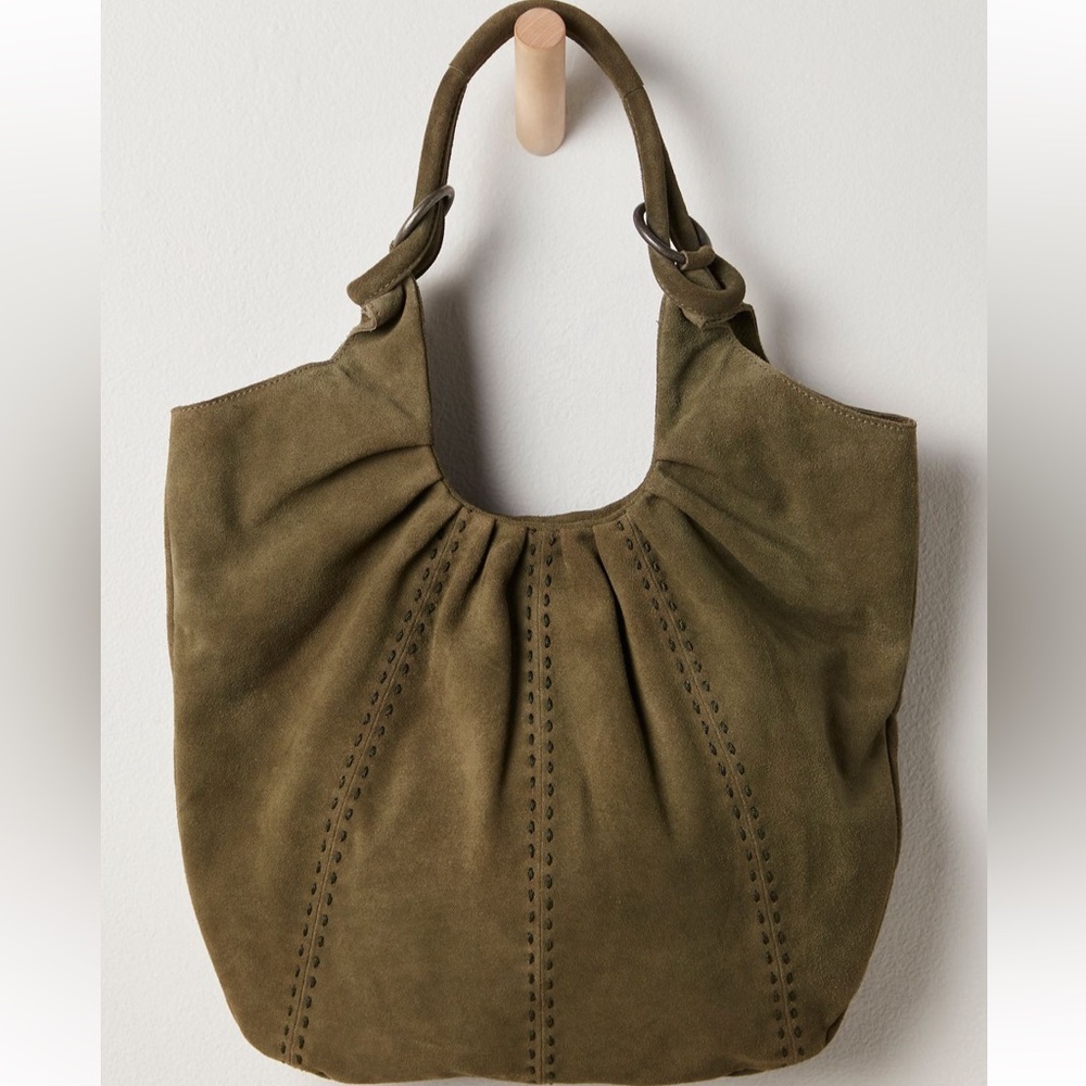Free People Suede Scrunch Tote - Picture 4 of 9